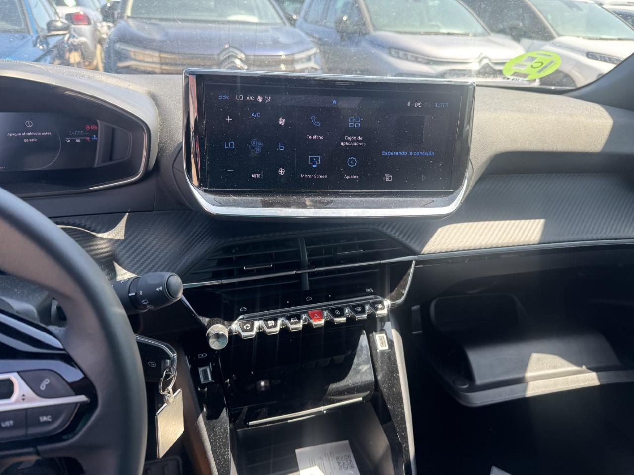Foto Peugeot 2008 18