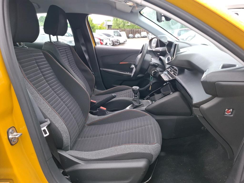 Peugeot 208 BlueHDi 100 S&S BVM6 Active Business 2021