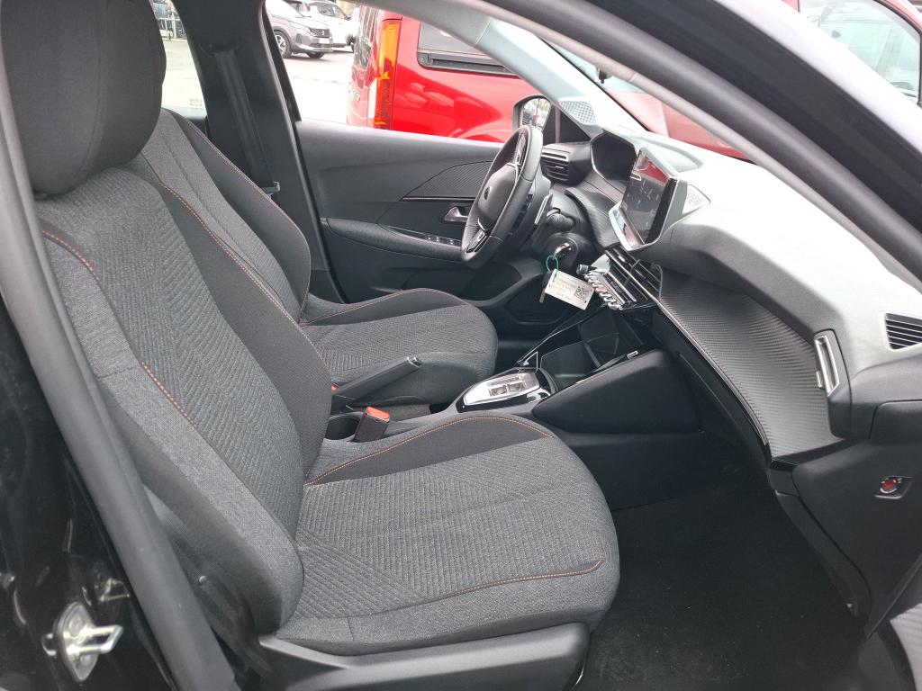 Peugeot 208 Hybrid 110 ch e-DCS6 Style 2025