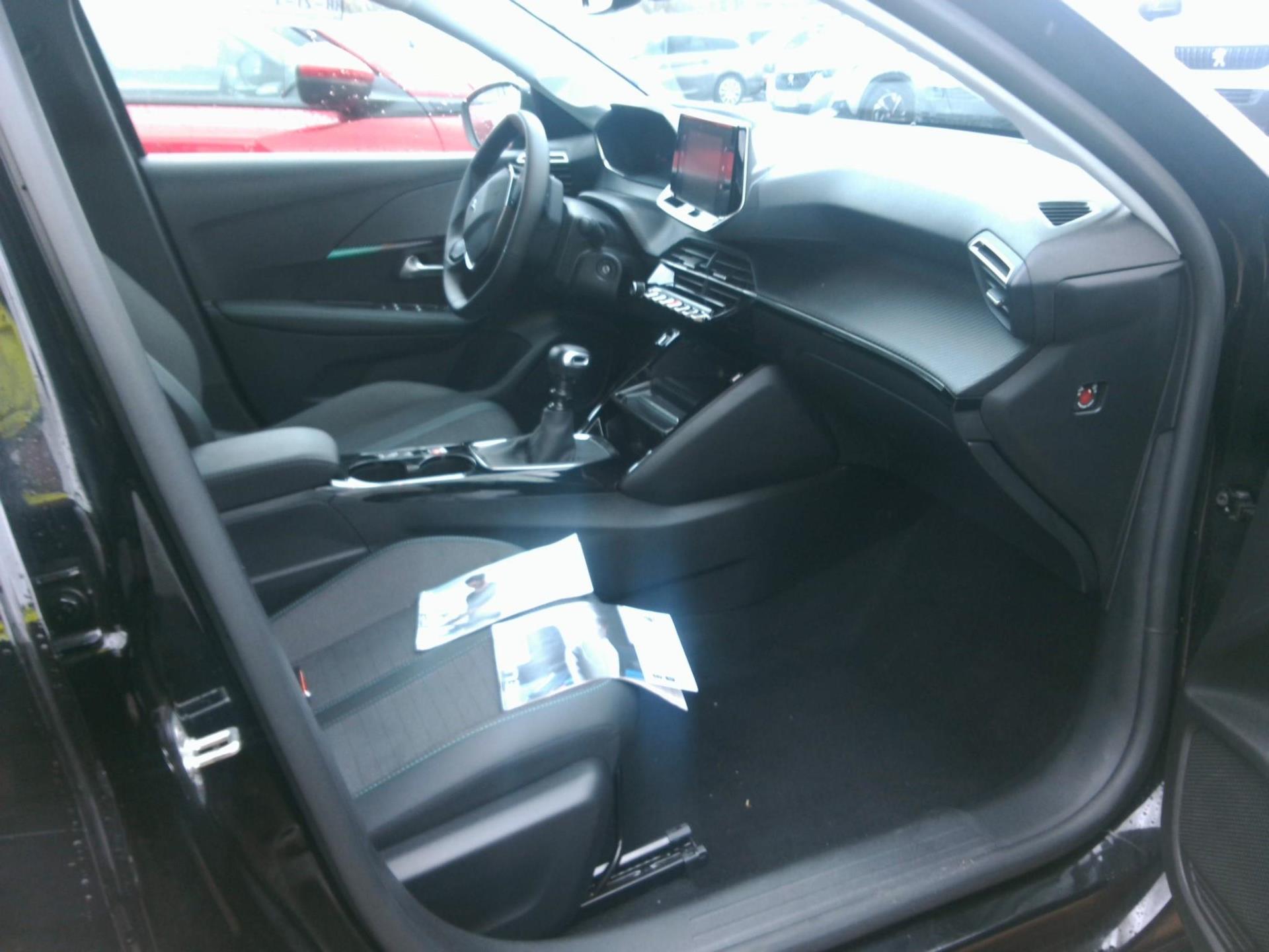 Peugeot 208 PureTech 100 S&S BVM6 Allure 2023