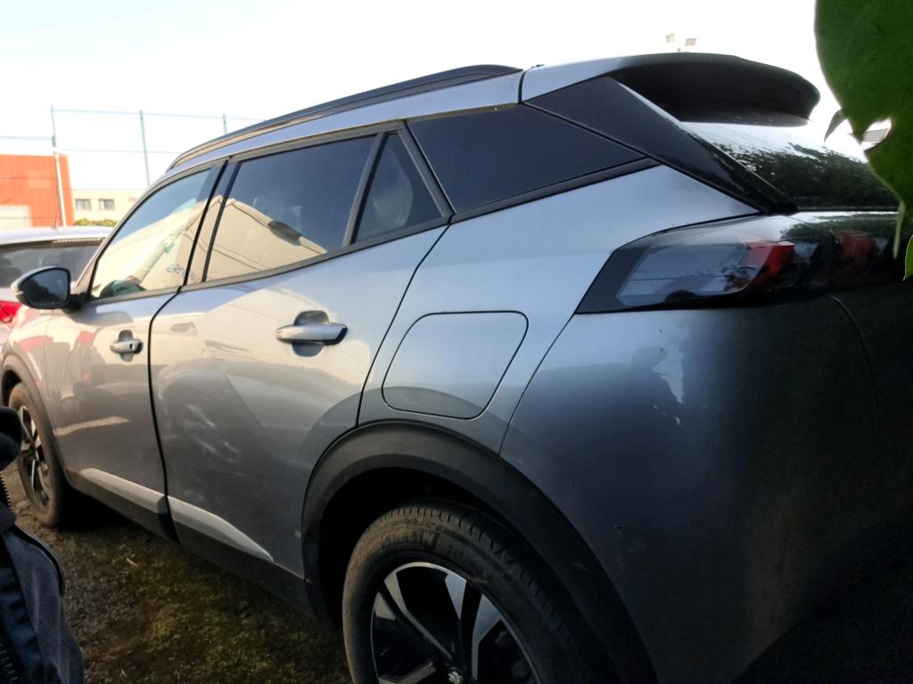 Peugeot 2008 BlueHDi 130 S&S EAT8 Allure 2021