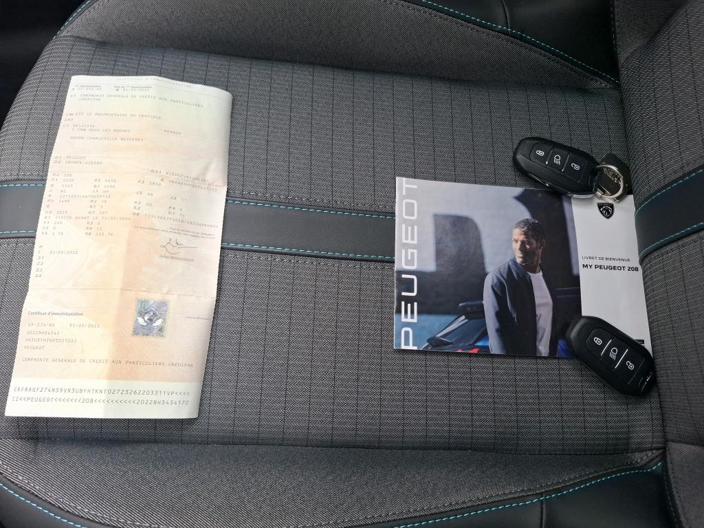 Peugeot 208 BlueHDi 100 S&S BVM6 Allure 2022