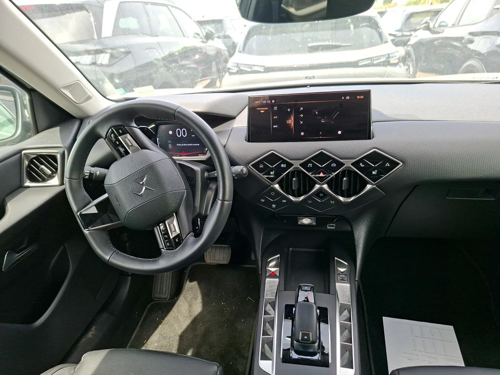DS DS3 Crossback PureTech 130 EAT8 Rivoli 2023