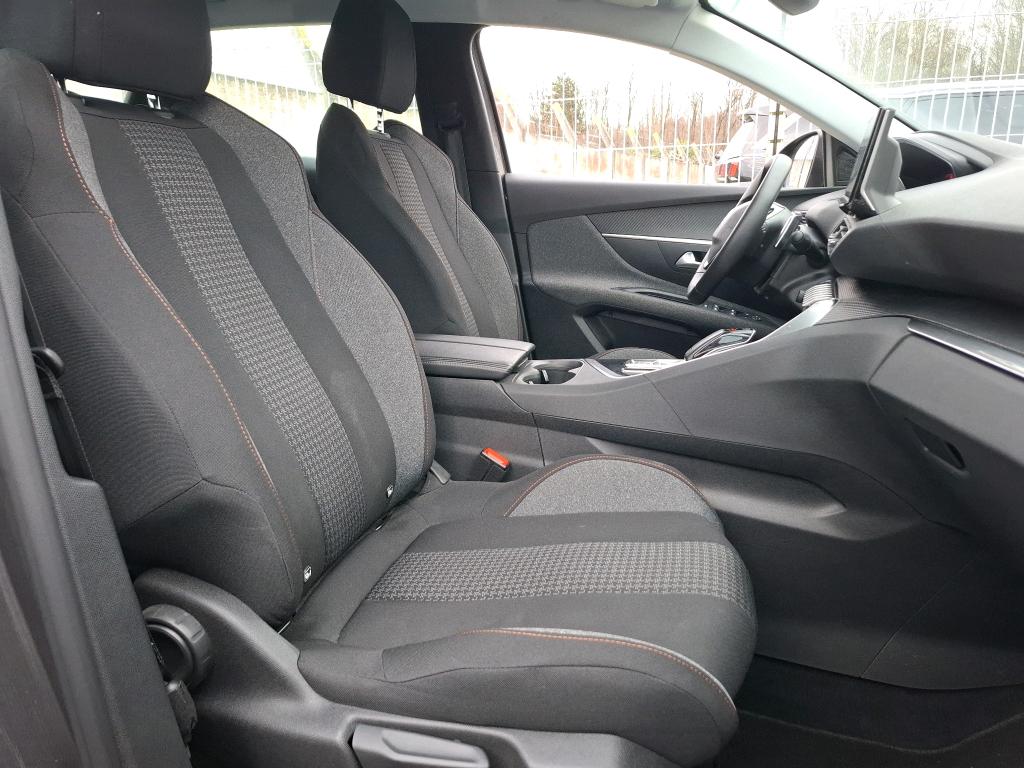 Peugeot 3008 BlueHDi 130ch S&S EAT8 Active Pack 2022