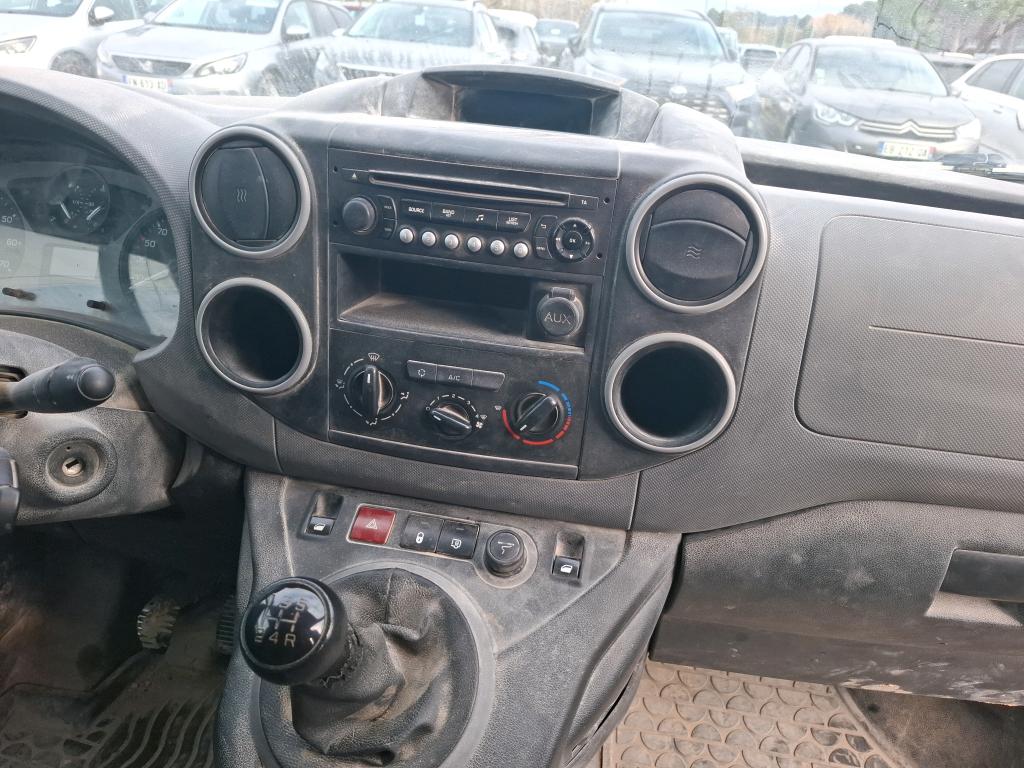 Peugeot PARTNER FOURGON STANDARD 1.6 BLUEHDI 100 BVM5 PREMIUM 2017