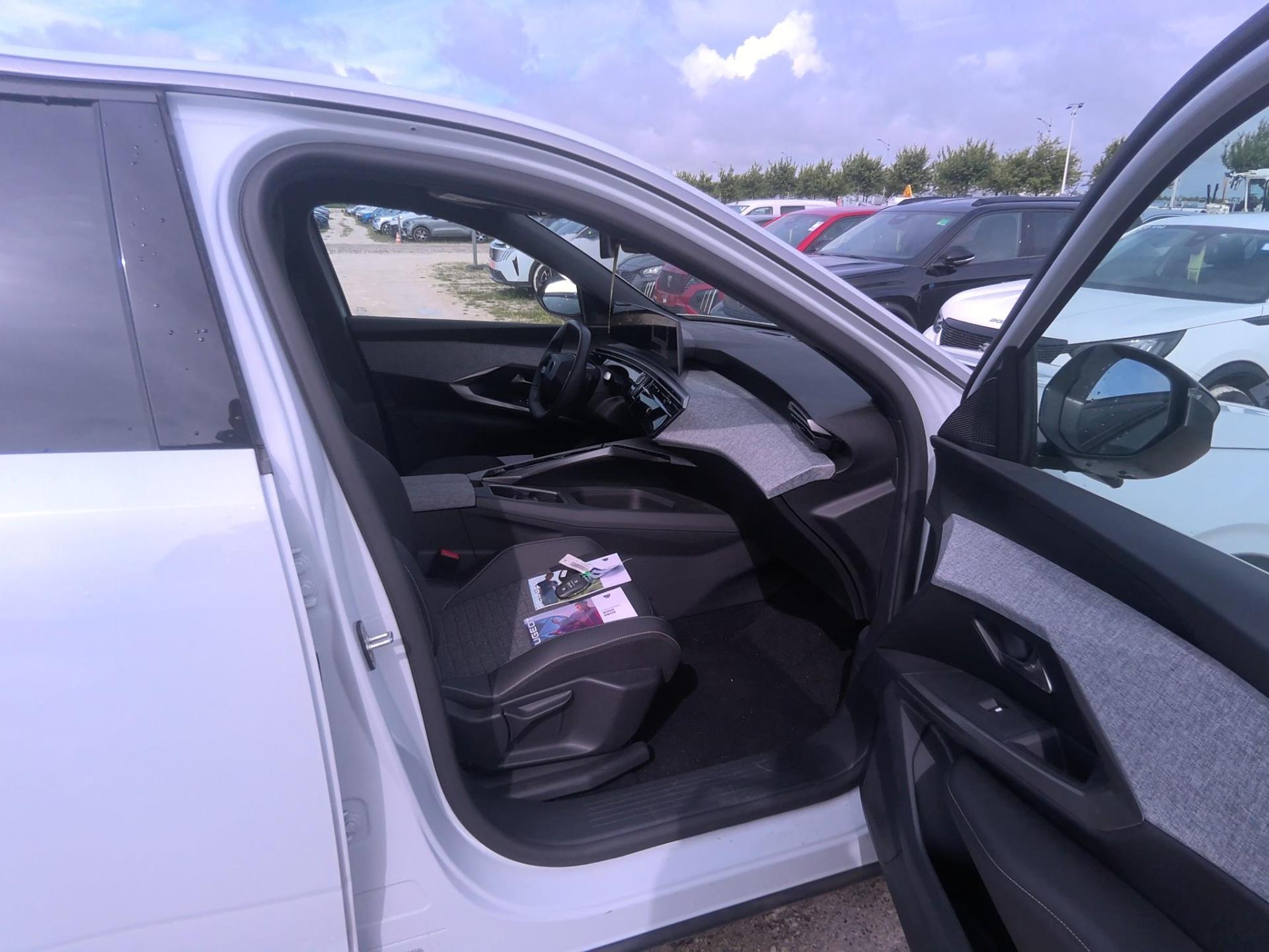 Peugeot 3008 Electrique 210 ch 73 kWh Allure 2025
