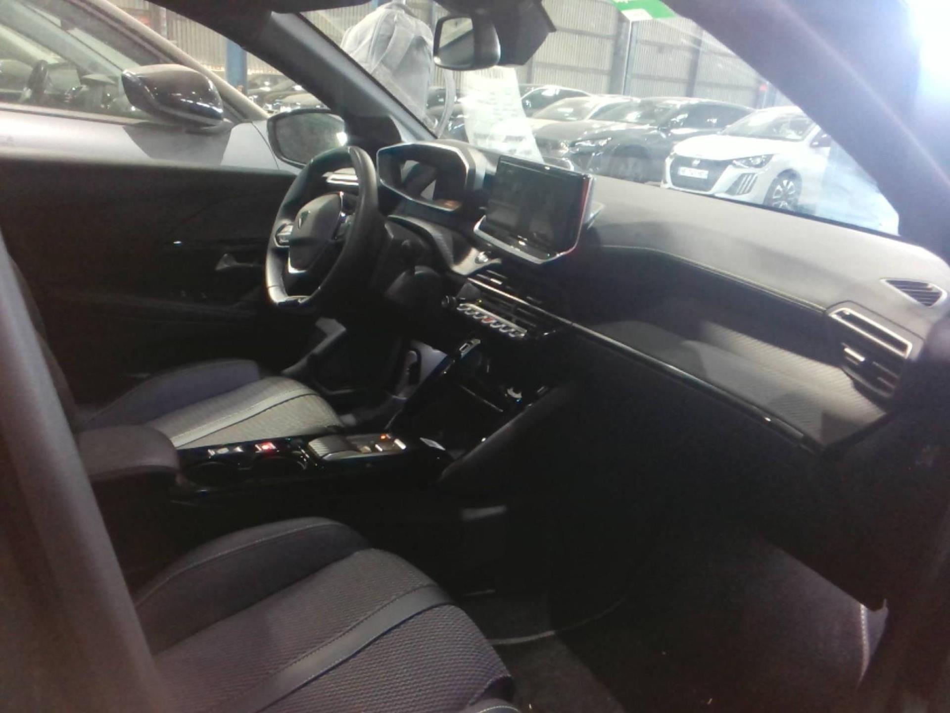 Peugeot 208 Hybrid 145 ch e-DCS6 GT 2026