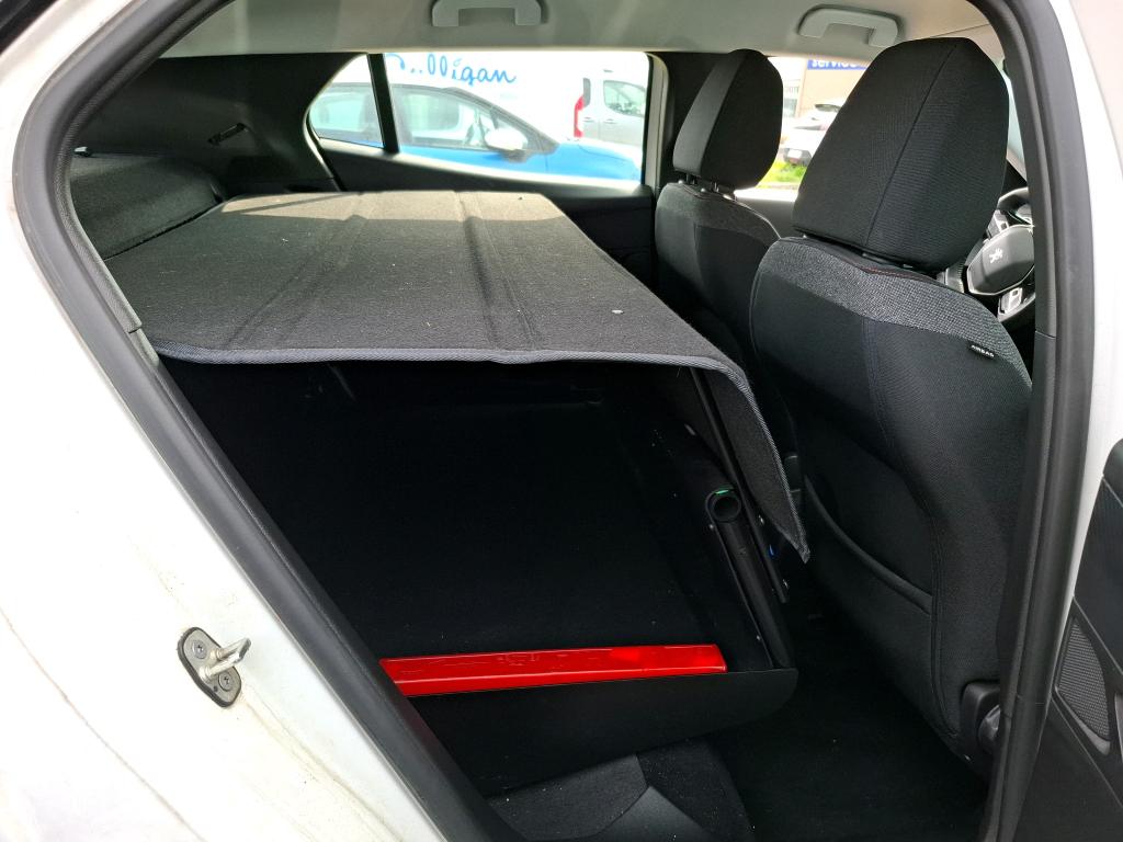 Peugeot 2008 BlueHDi 110 S&S BVM6 Active Pack 2022