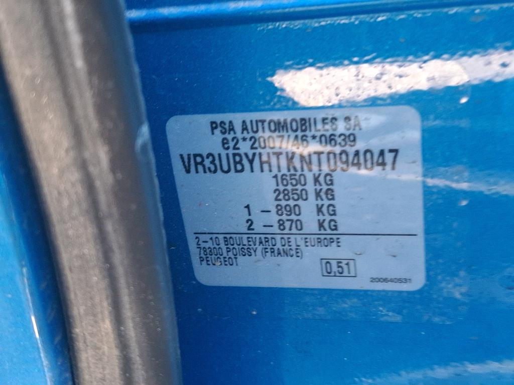 Peugeot 208 BlueHDi 100 S&S BVM6 Roadtrip 2022