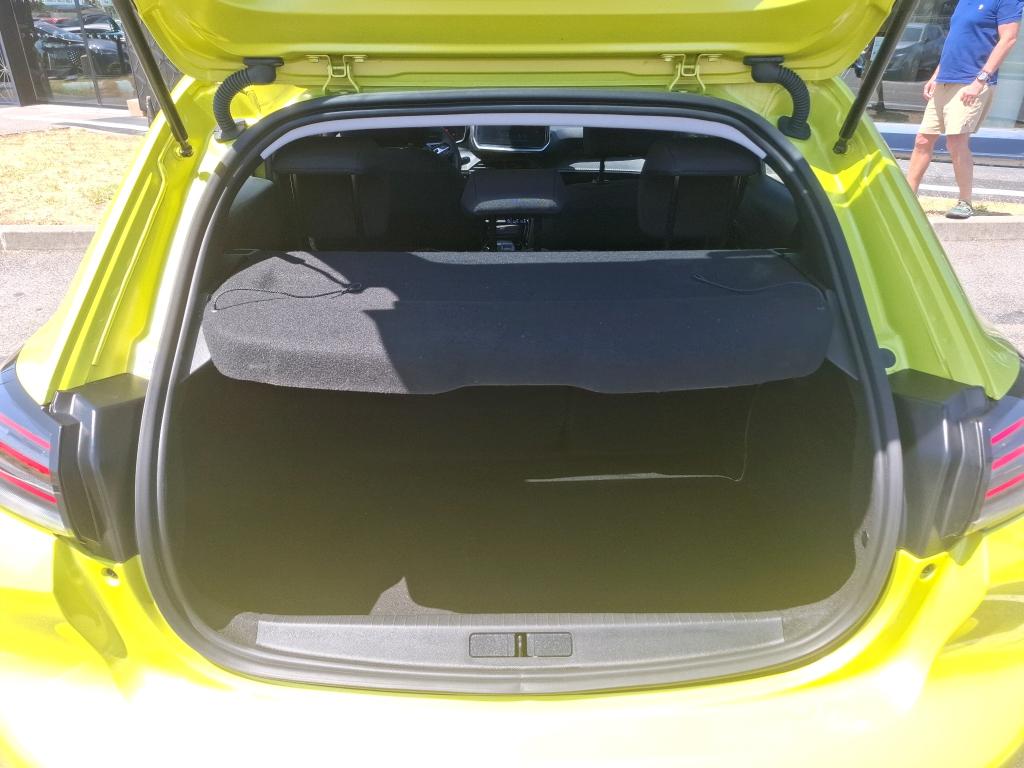 Peugeot 208 Hybrid 110 ch e-DCS6 Style 2025