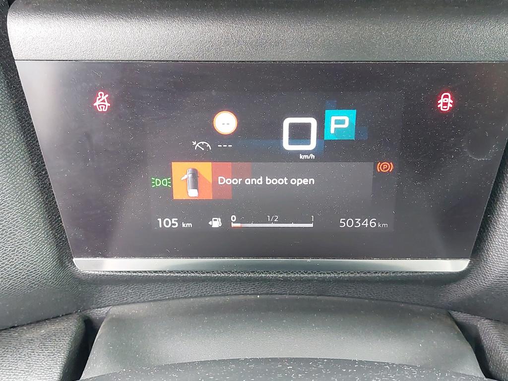 Citroen C4 SOCIETE BLUEHDI 130 S&S EAT8 FEEL NAV BUSINESS R 2022