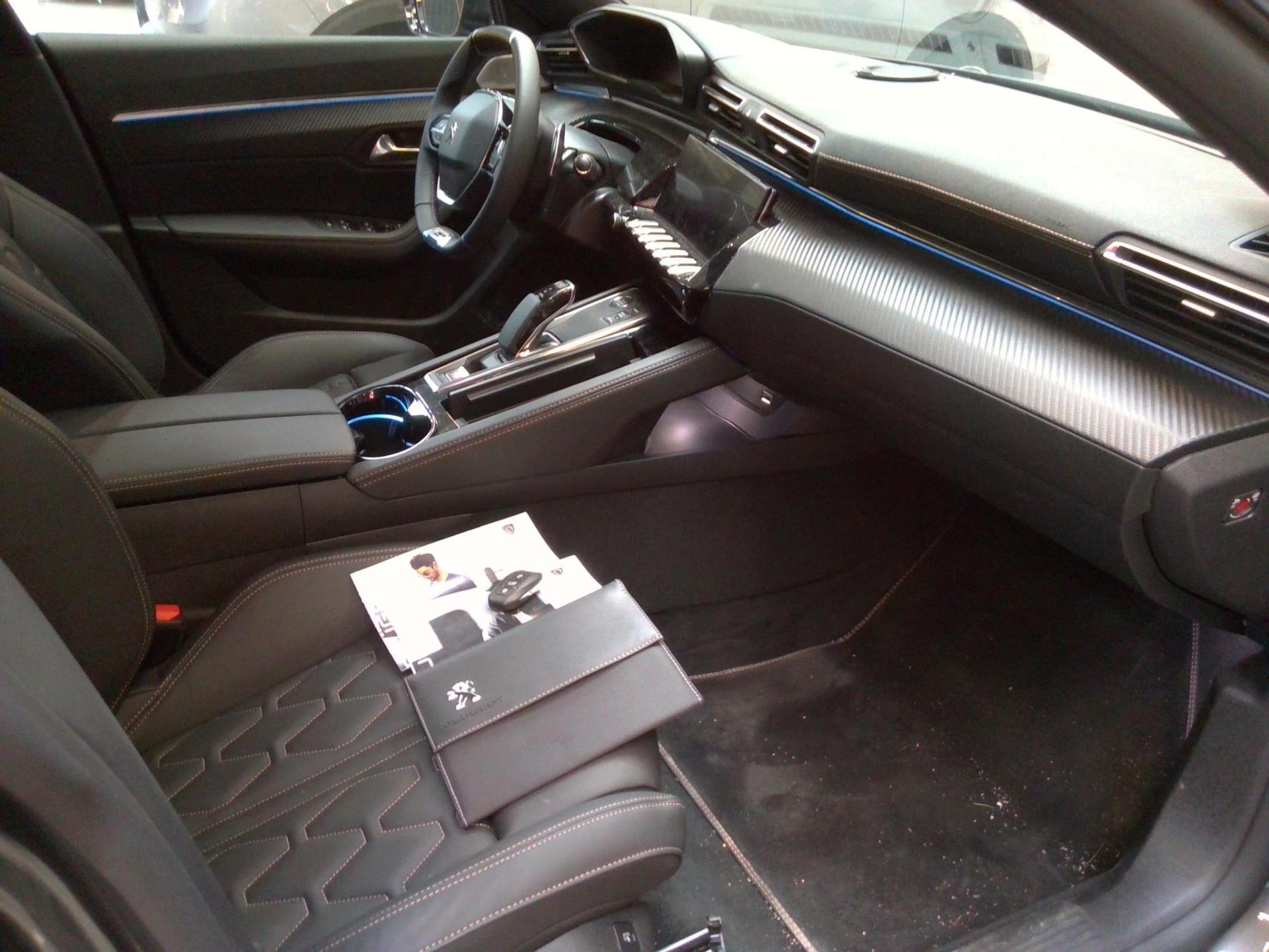 Peugeot 508 Hybrid 225 e-EAT8 GT 2023