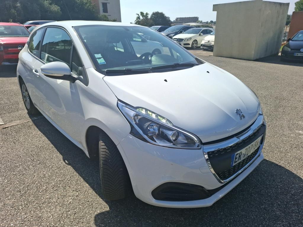 Peugeot 208 1.2 PureTech 68ch BVM5 Active 2017
