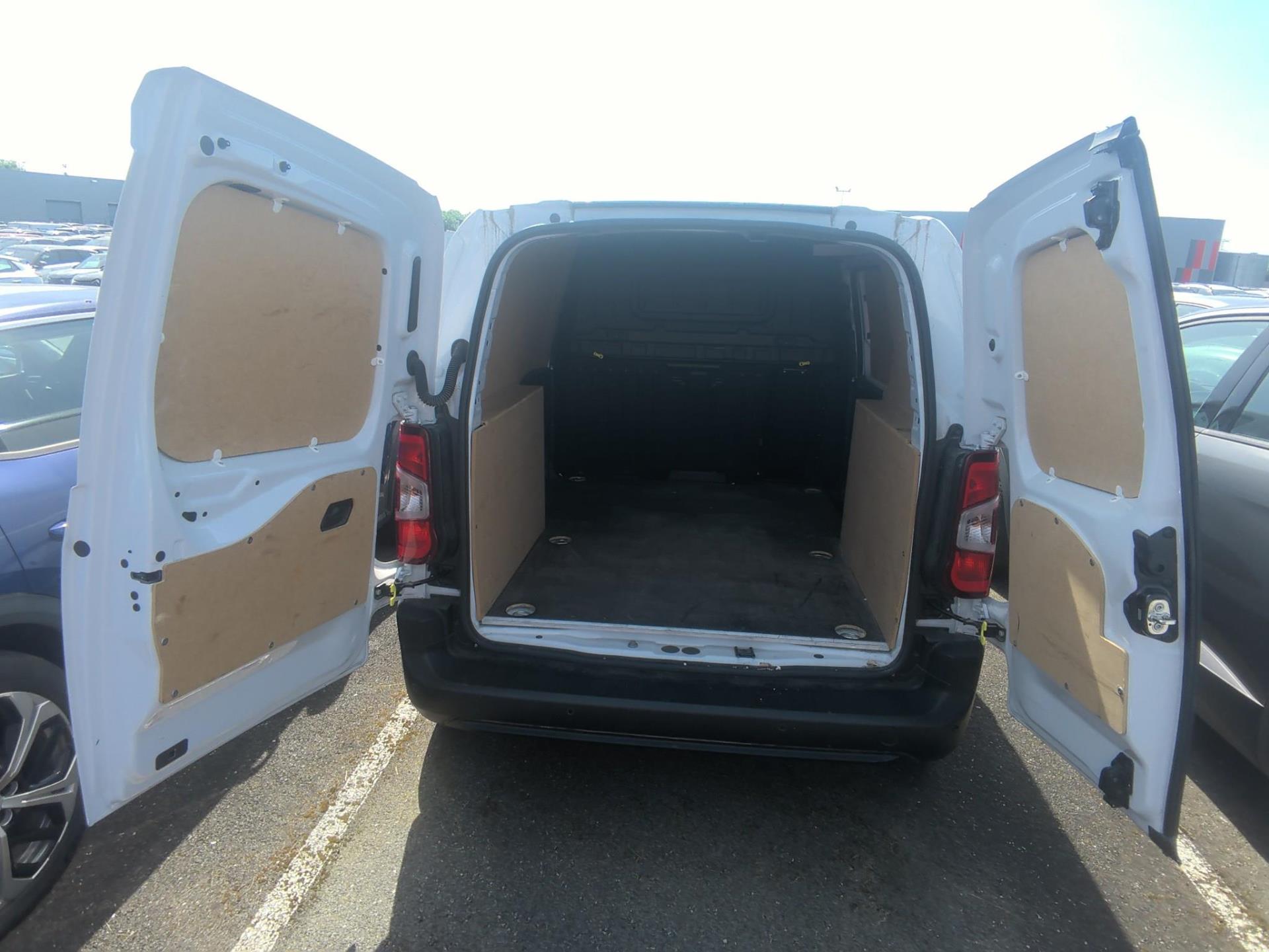 Peugeot PARTNER FOURGON M 650 KG BLUEHDI 100 S&S BVM6 2024