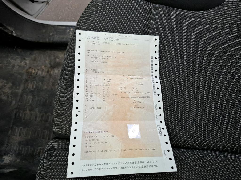 Peugeot PARTNER FOURGON STANDARD 650 KG BLUEHDI 100 S&S BVM6 PREMIUM 2022