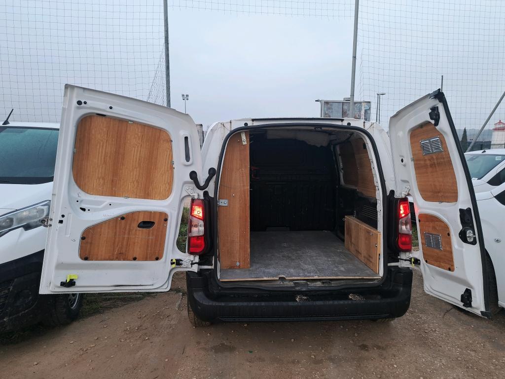 Peugeot PARTNER FOURGON STANDARD 650 KG BLUEHDI 100 BVM5 PREMIUM 2019