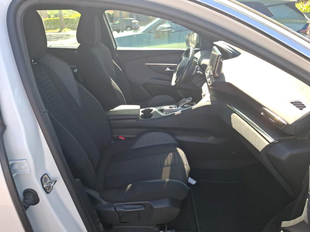Peugeot 5008 PureTech 130ch S&S EAT8 Active Pack 2022
