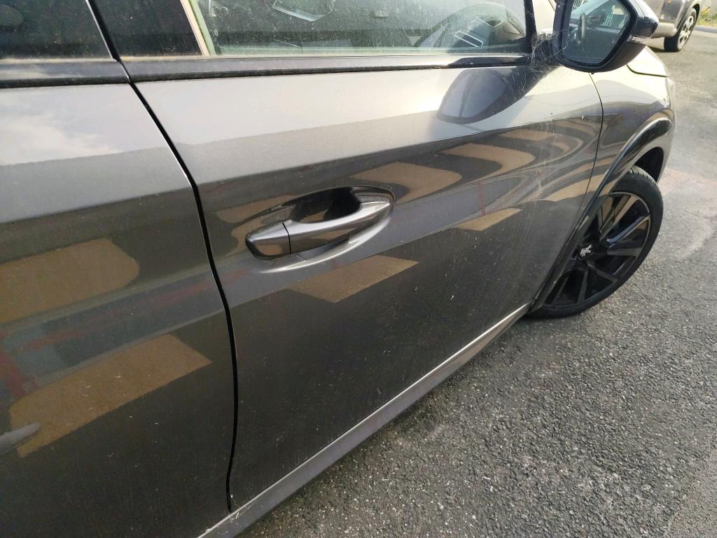 Peugeot 208 PureTech 130 S&S EAT8 GT 2023