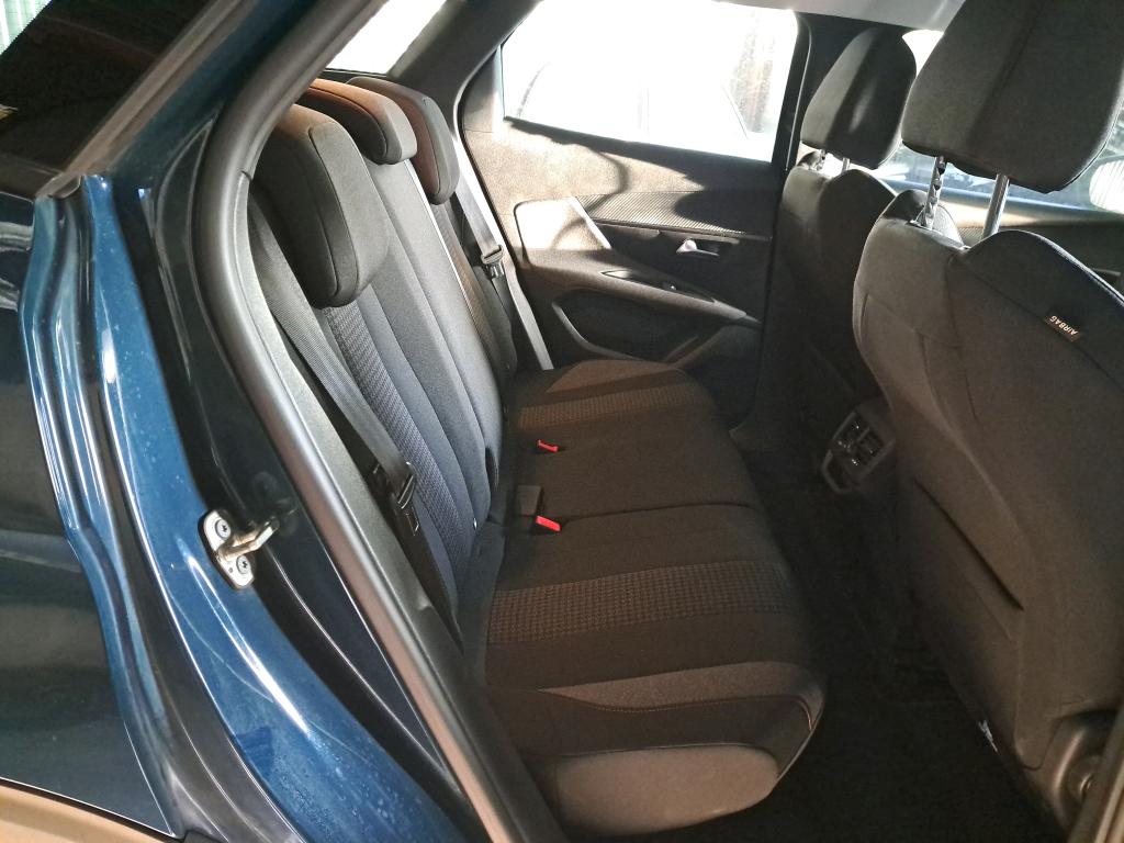 Peugeot 3008 BlueHDi 130ch S&S EAT8 Active Pack 2022