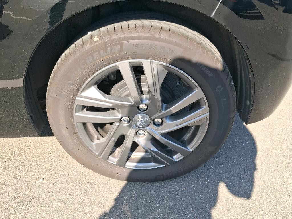 Peugeot 208 PureTech 75 S&S BVM5 Style 2022