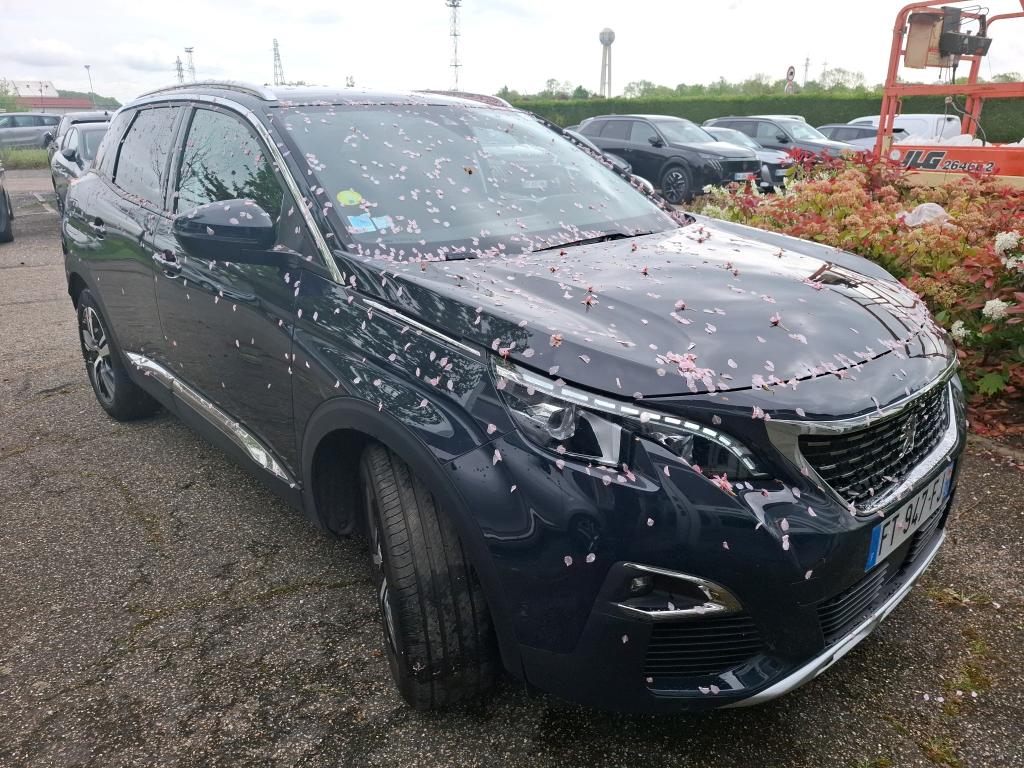NV 3008 SUV