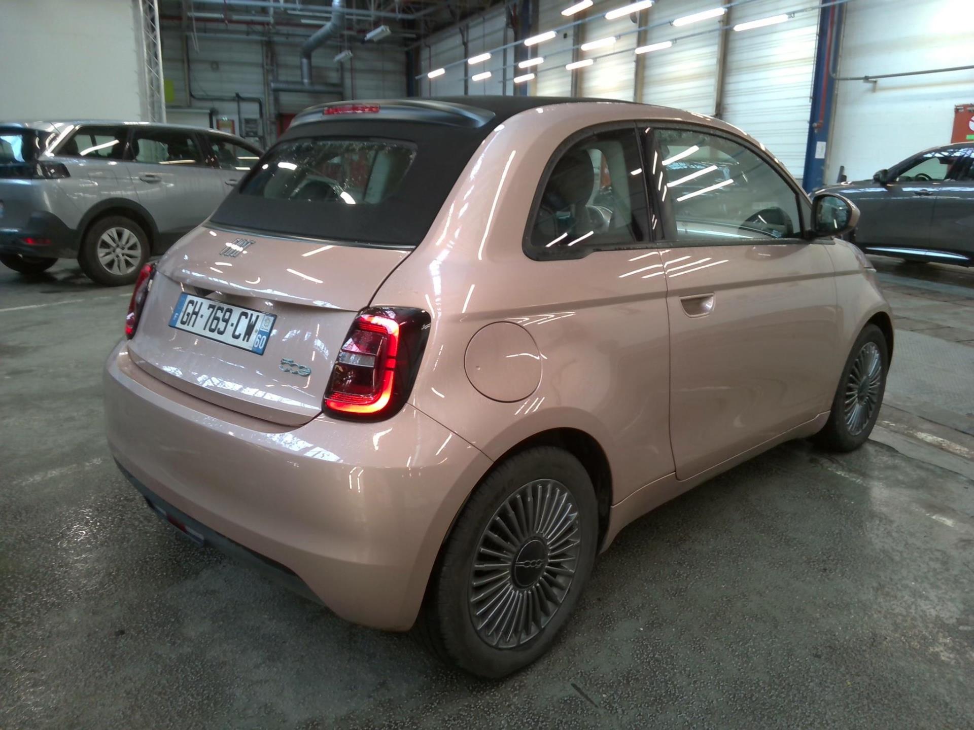 FIAT 500C e 118 ch Icône 2022