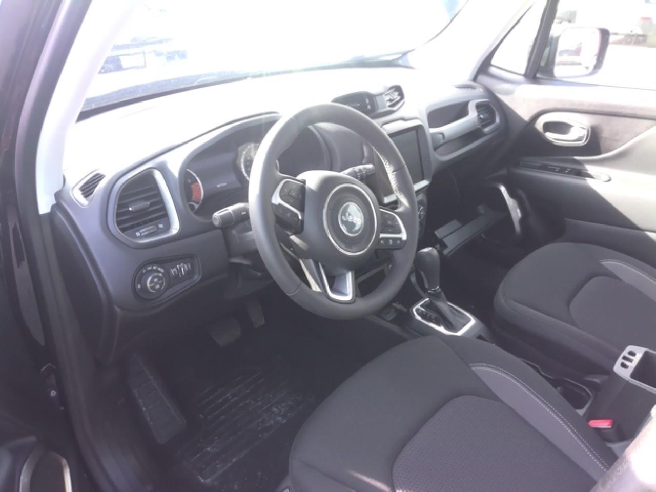 Foto Jeep Renegade 4