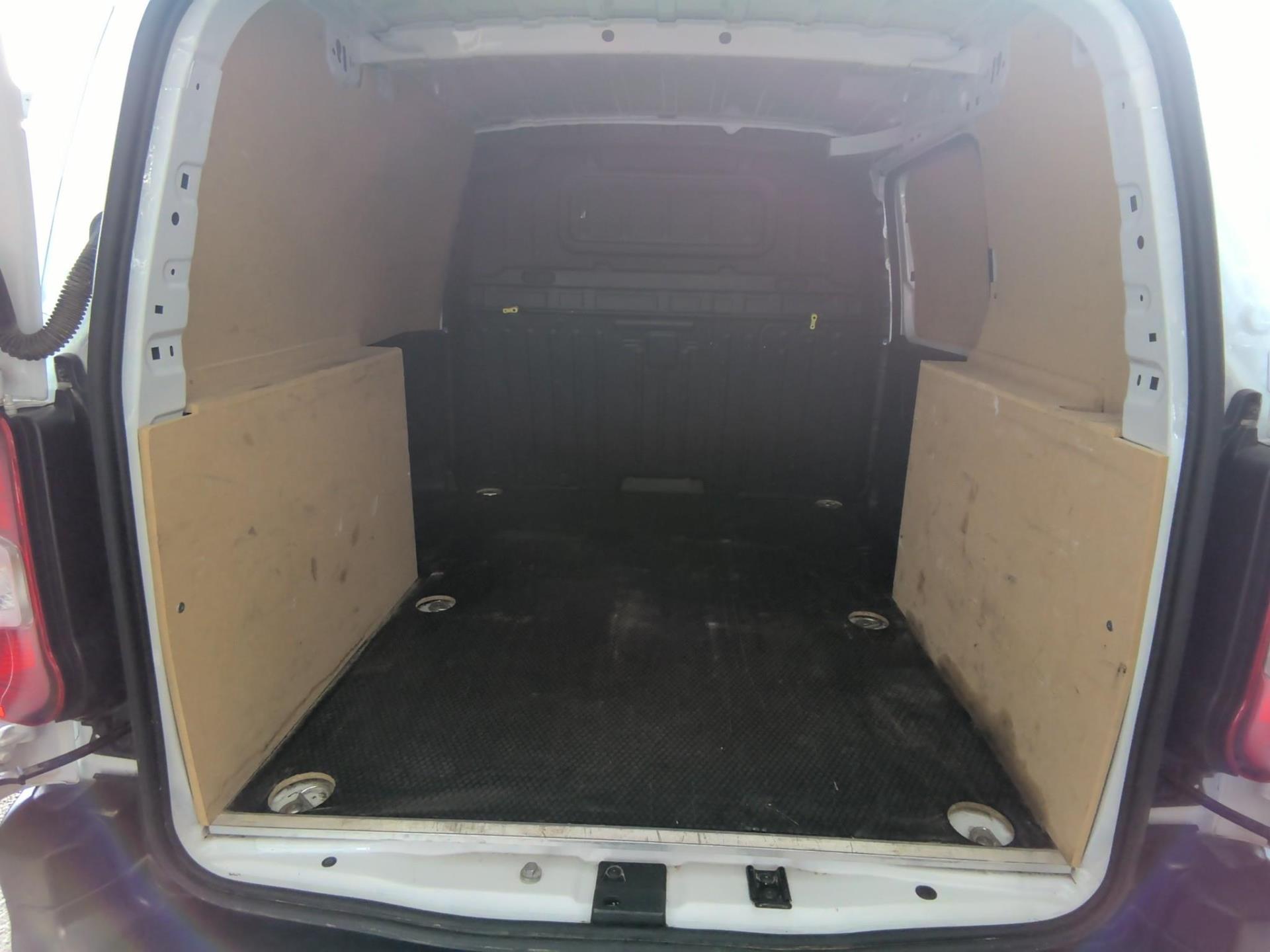 Peugeot PARTNER FOURGON M 950 KG BLUEHDI 100 S&S BVM6 2023