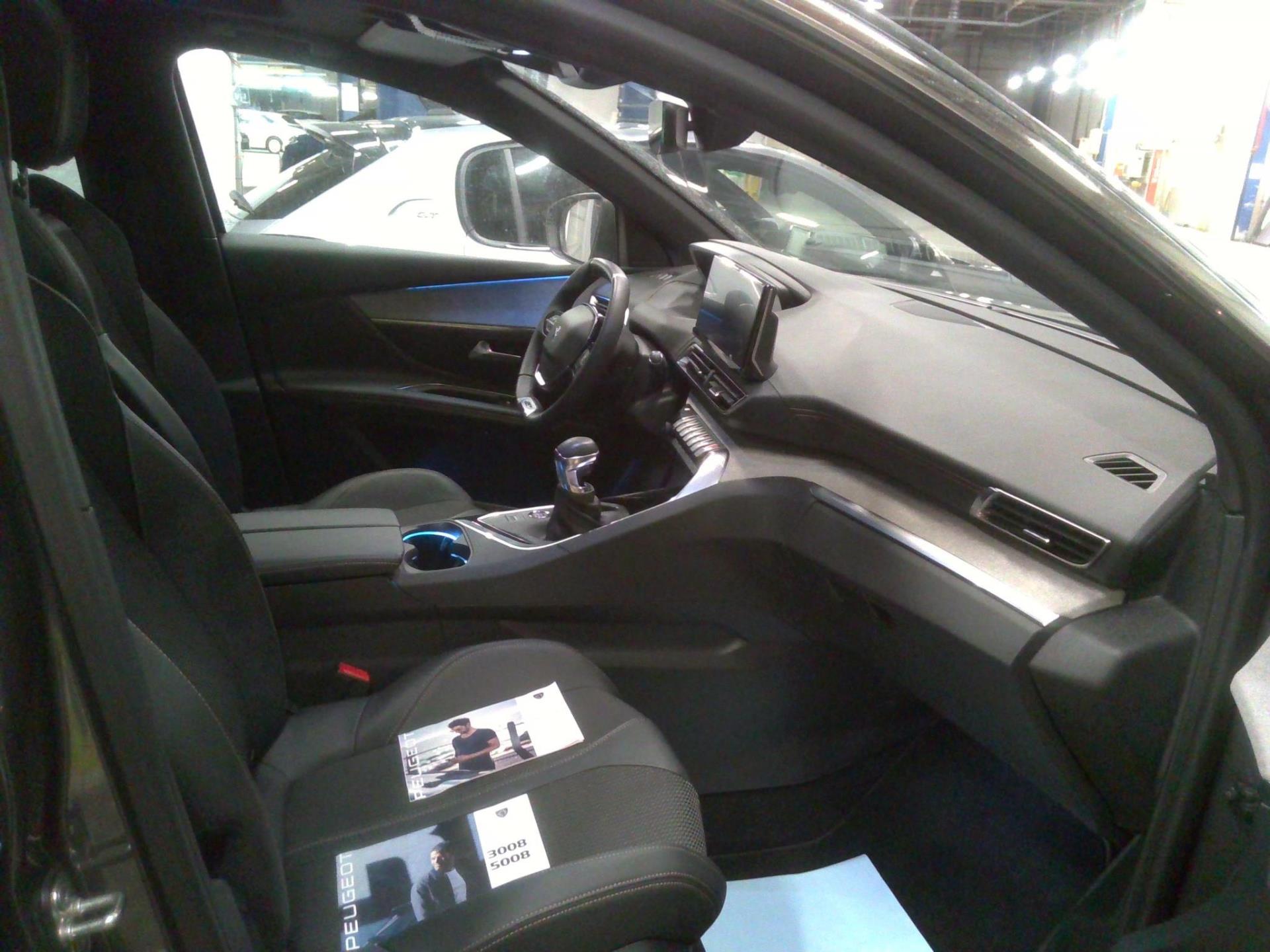 Peugeot 3008 PureTech 130ch S&S BVM6 GT 2023