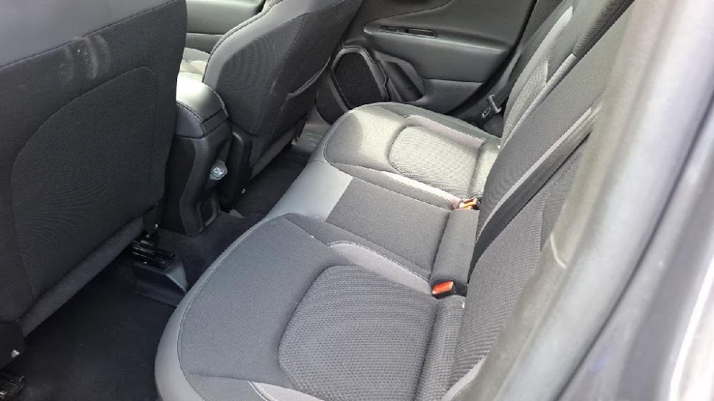 Foto Jeep Renegade 16
