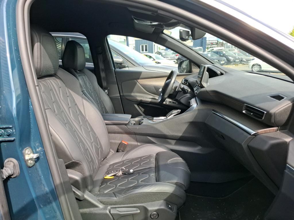 Peugeot 3008 Hybrid4 300 e-EAT8 GT Pack 2021