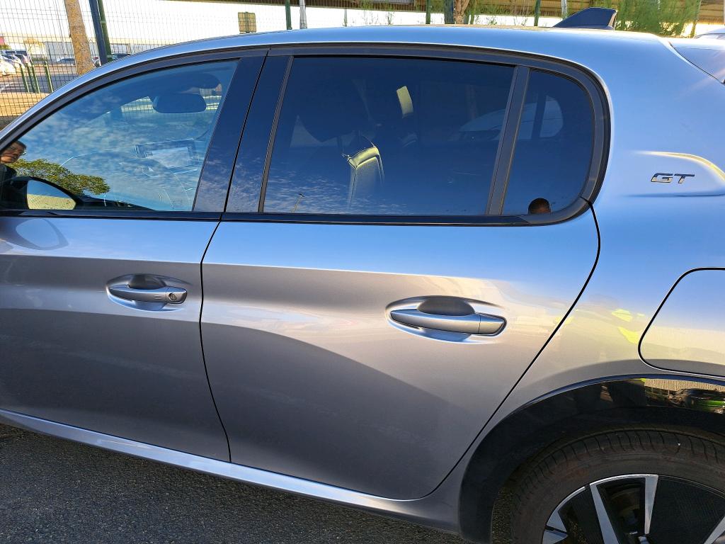 Peugeot 208 Hybrid 110 e-DCS6 GT 2025