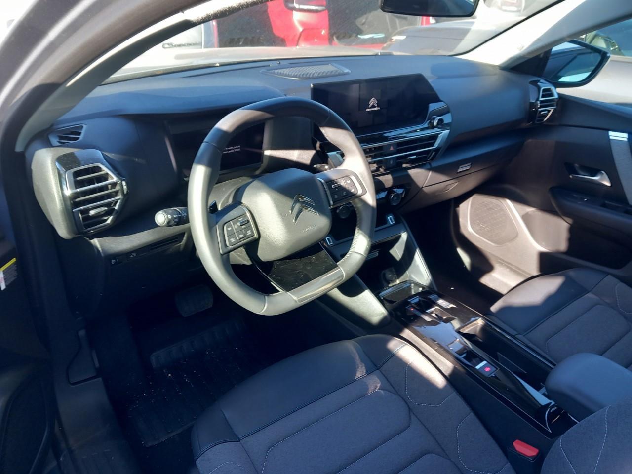 Foto Citroën C4 X 9
