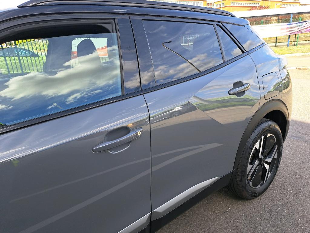 Peugeot 2008 Hybrid 145 ch e-DCS6 GT 2025
