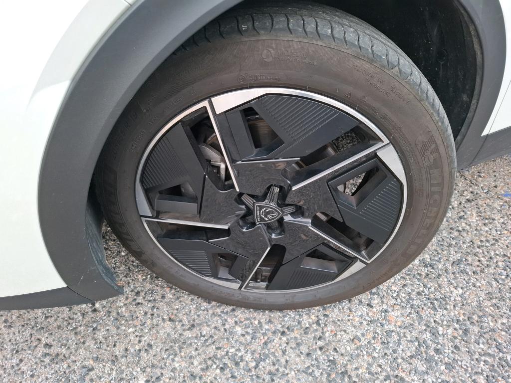 Peugeot 408 PHEV 225 e-EAT8 GT 2023