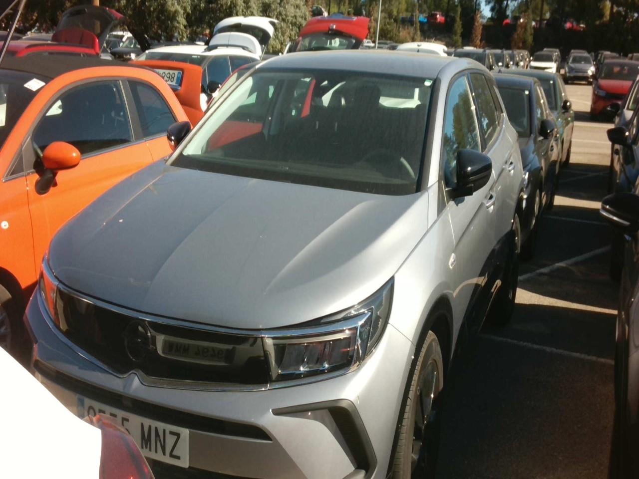 Opel Grandland Grandland GS 1.2T XHT MT6 S/S 130 CV (96kW)