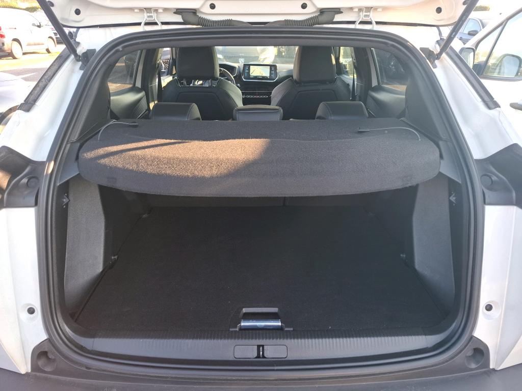 Peugeot 2008 PureTech 130 S&S EAT8 GT Pack 2021