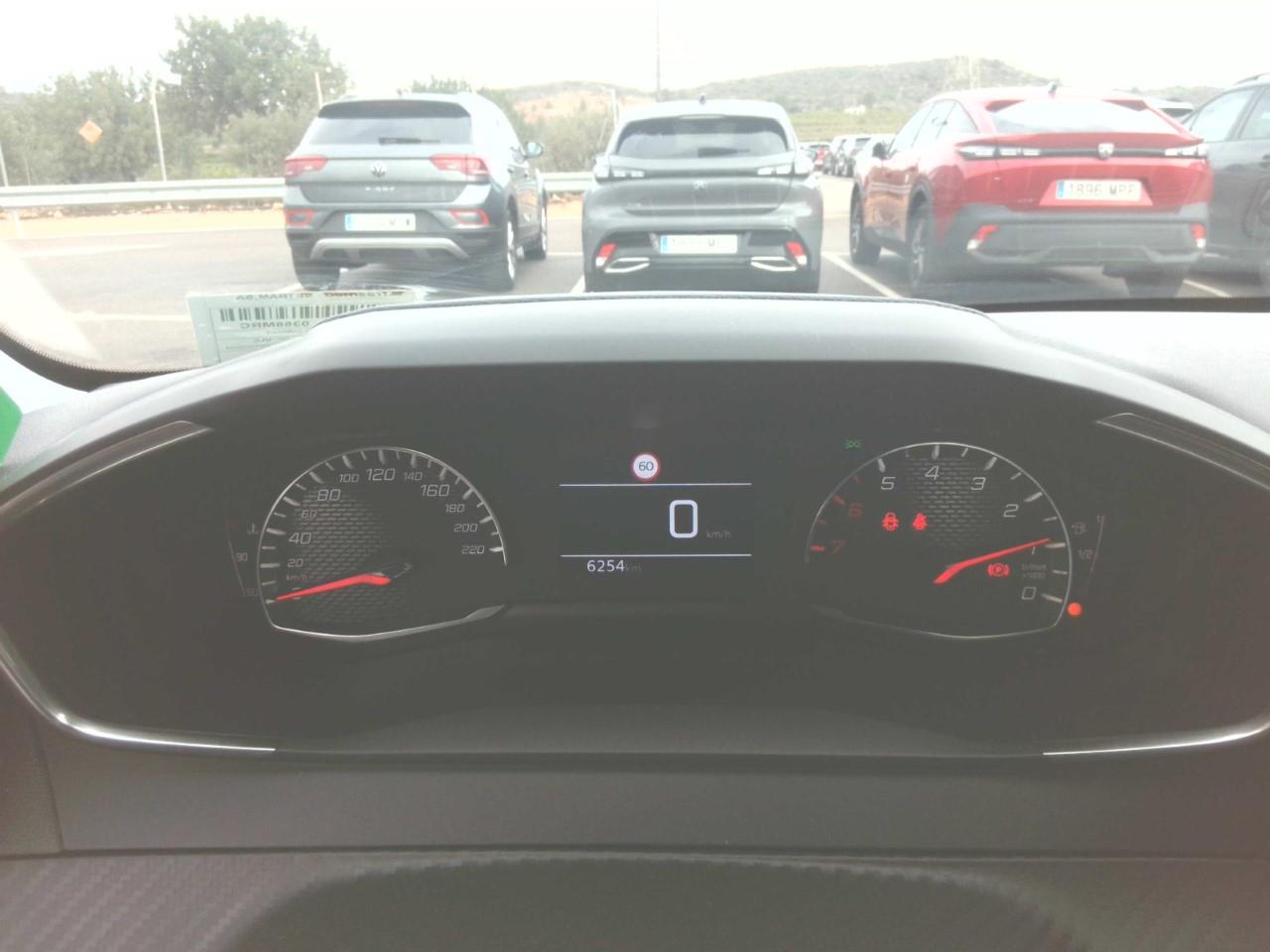 Foto Peugeot 208 5