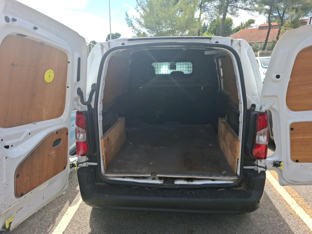 Peugeot PARTNER FOURGON STANDARD 650 KG BLUEHDI 100 S&S BVM5 ASPHALT 2021