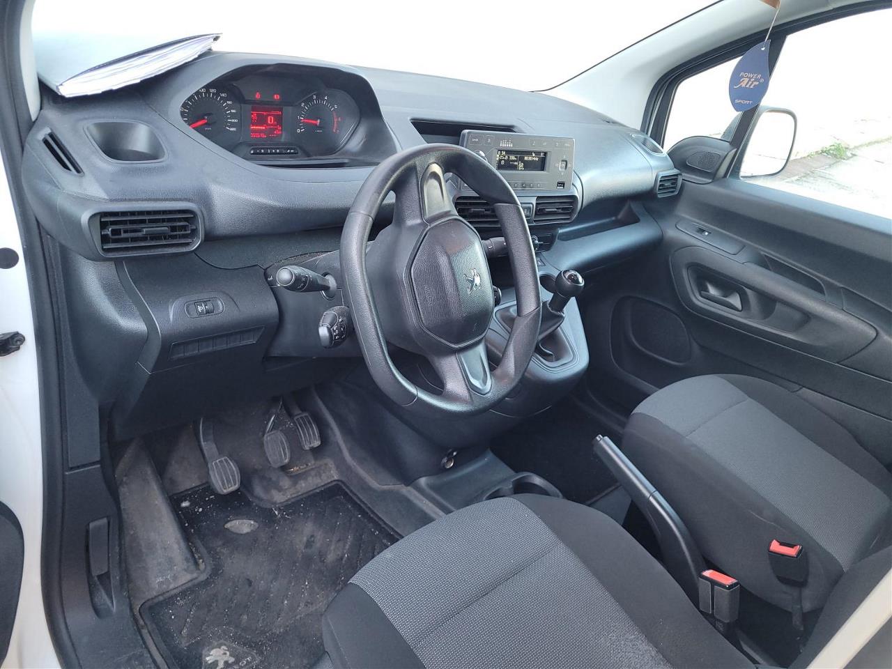 Foto Peugeot Partner 8