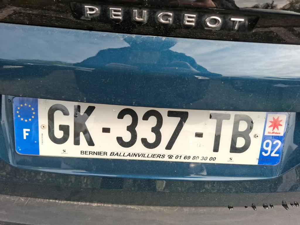 Peugeot 3008 Hybrid 225 e-EAT8 Active Pack 2022