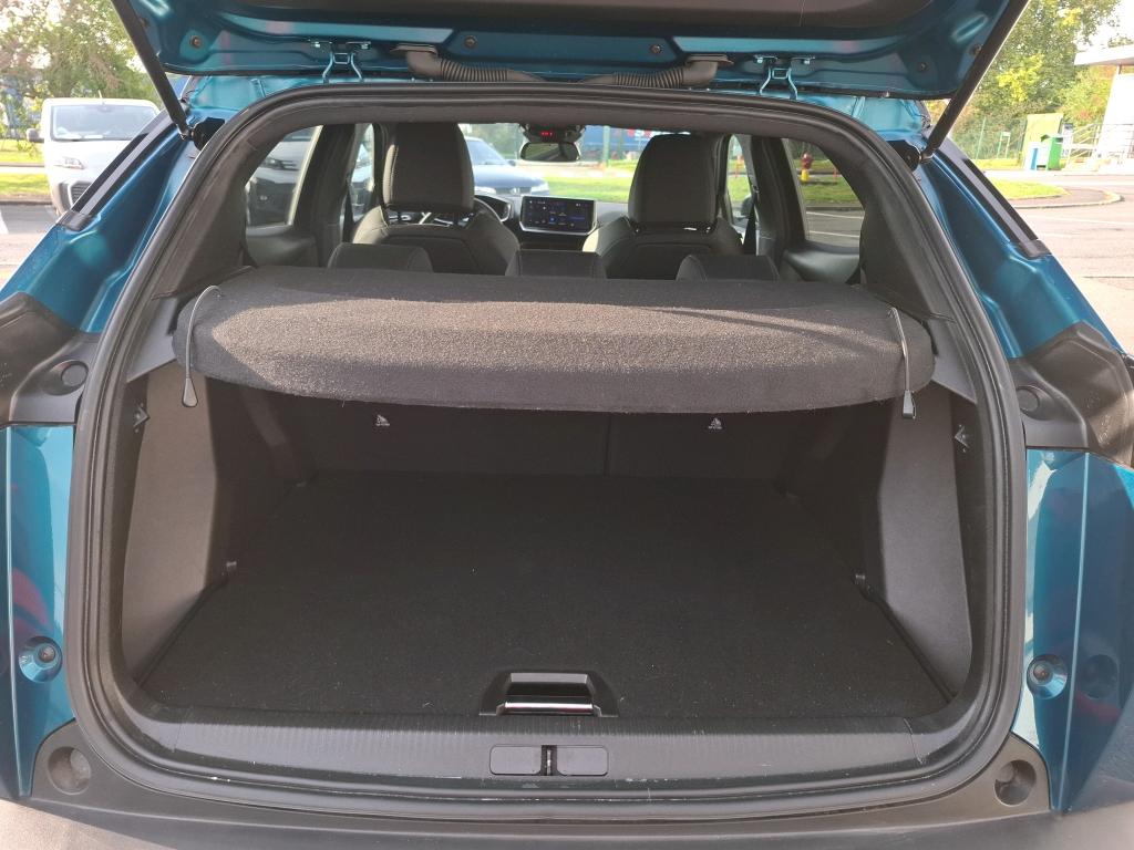 Peugeot 2008 Hybrid 145 ch e-DCS6 GT 2025