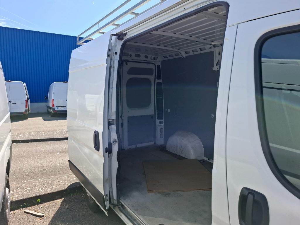 Peugeot BOXER TOLE 333 L2H2 BLUEHDI 140 S&S PREMIUM 2021