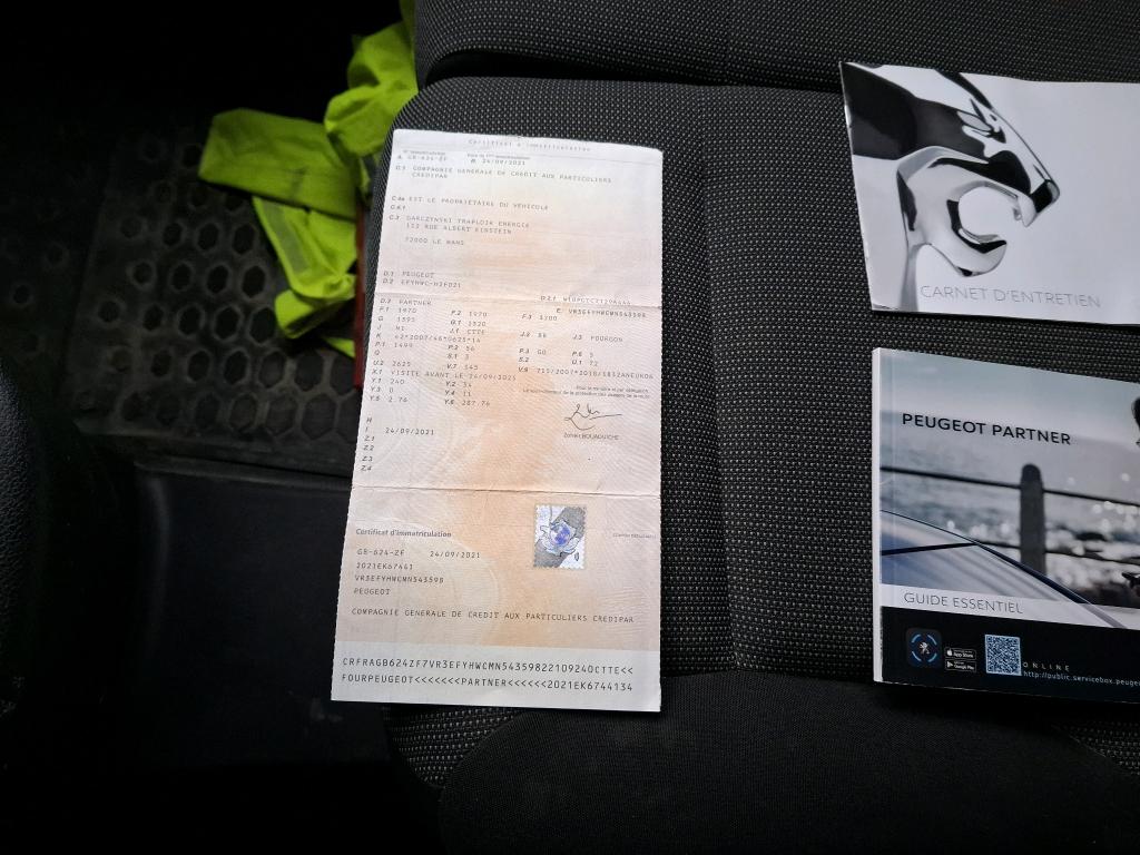 Peugeot PARTNER FOURGON STANDARD 650 KG BLUEHDI 75 BVM5 PREMIUM 2021