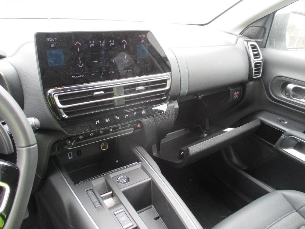 Foto Citroën C5 Aircross Hybrid 12
