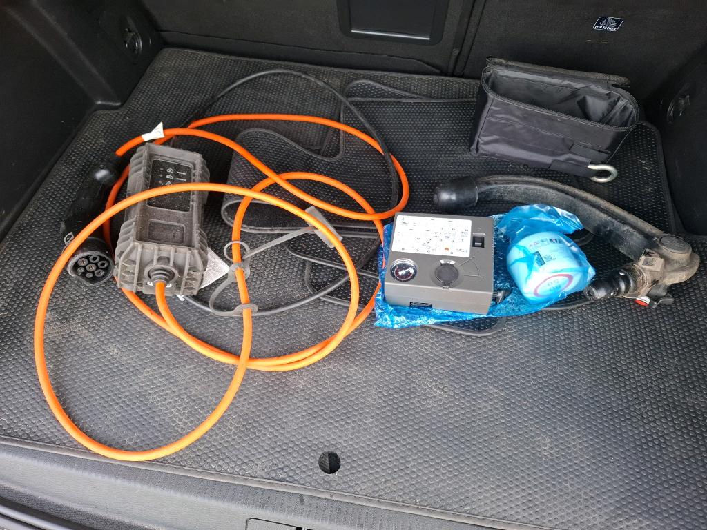 Peugeot 3008 Hybrid 225 e-EAT8 Allure 2022