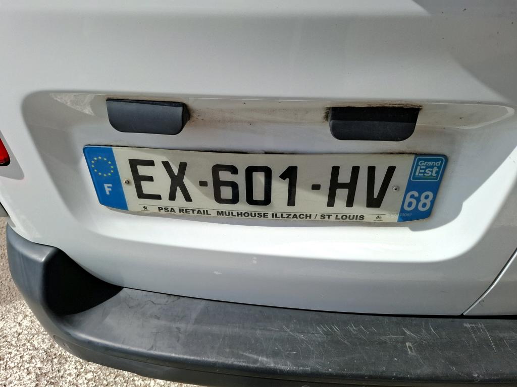 Peugeot EXPERT FGN TOLE STANDARD 2.0  BLUEHDI 120 S&S BVM6 PREMIUM 2018