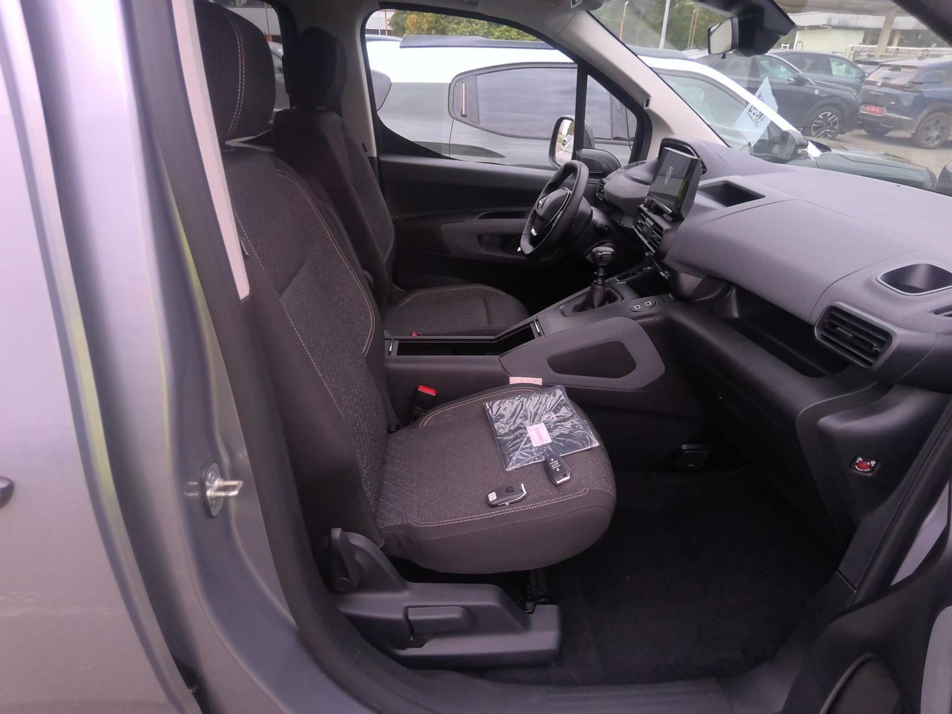 Peugeot Rifter M Diesel 100 ch Manuelle 5pl Allure 2026