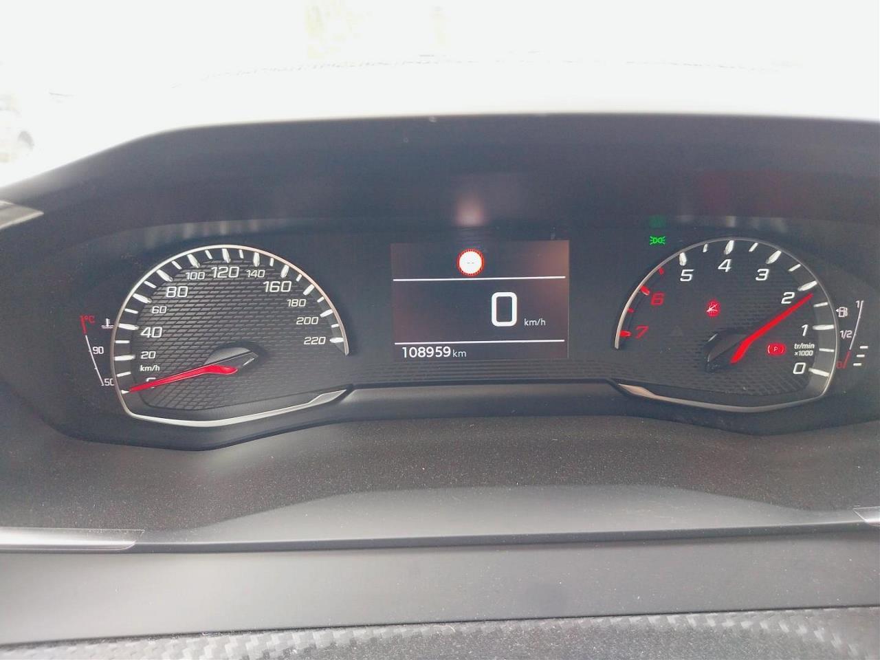 Foto Peugeot 2008 6