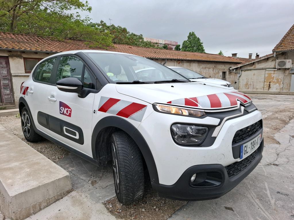 Citroen C3 SOCIETE BLUEHDI 100 S&S BVM6 FEEL NAV 2022